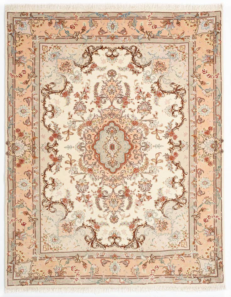 Detail image of 5' x 6' 6 Tabriz Rug