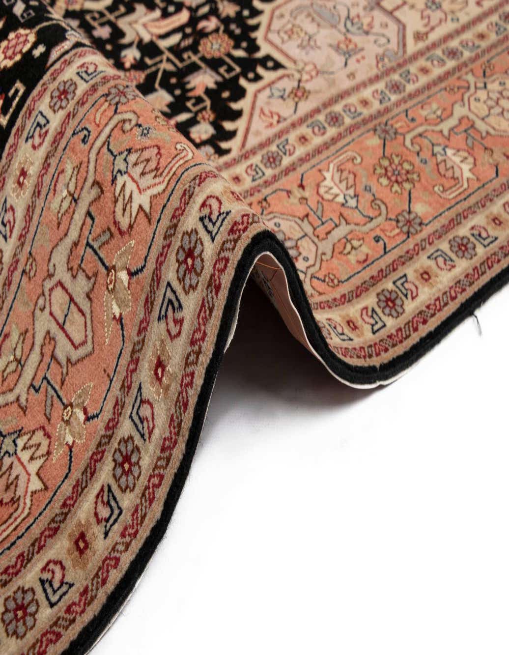 Detail image of  4' 11 x 6' 10 Tabriz Rug