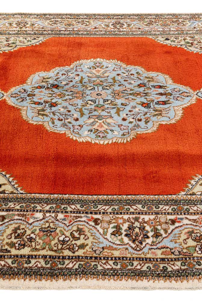 5' 7 x 8' 9 Hand Knotted Tabriz Wool Rug