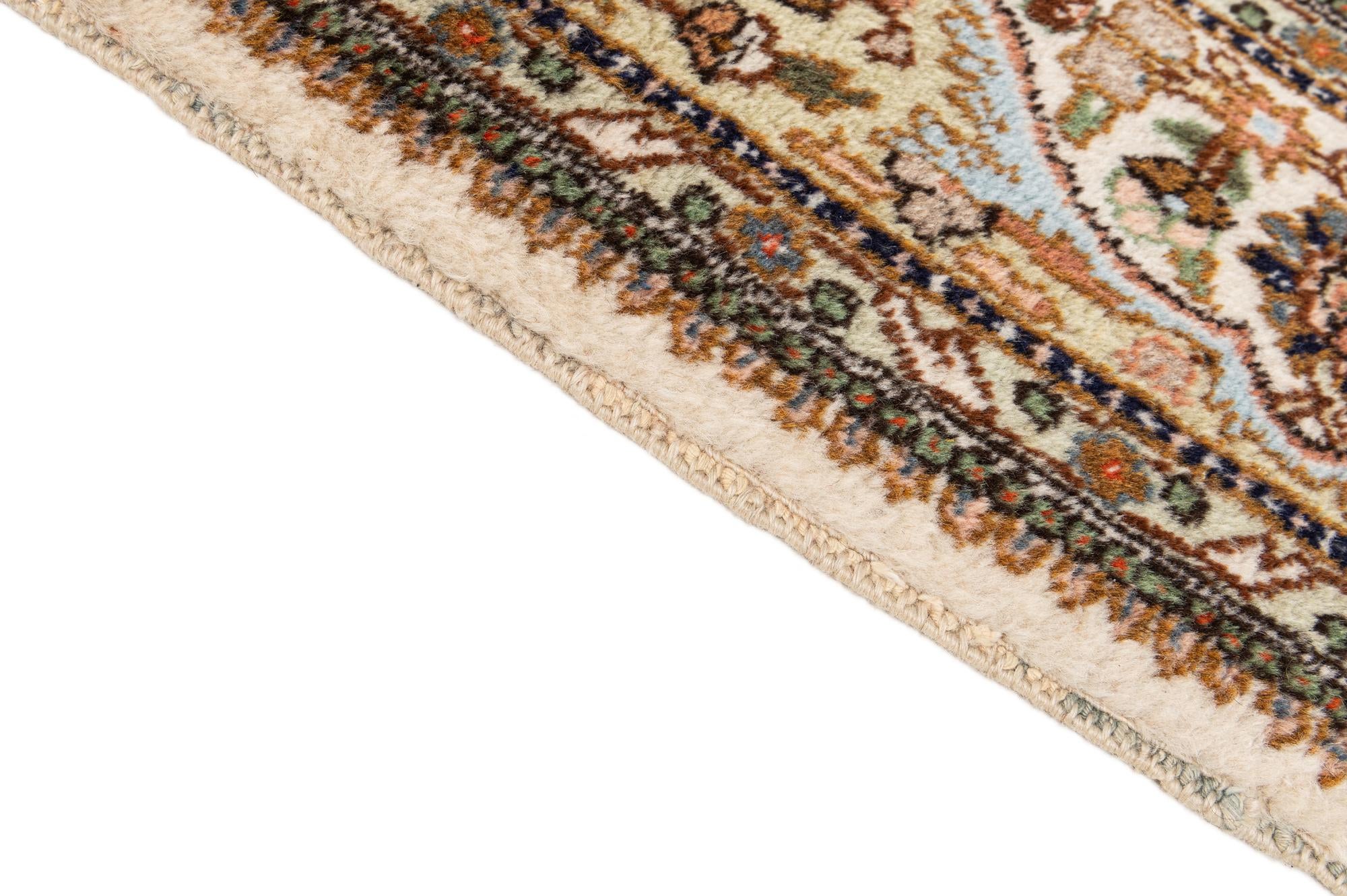5' 7 x 8' 9 Hand Knotted Tabriz Wool Rug