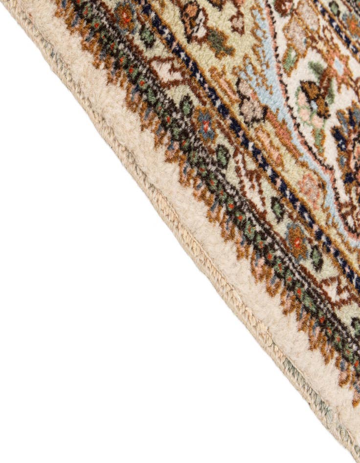 Detail image of 5' 7 x 8' 9 Hand Knotted Tabriz Wool Rug