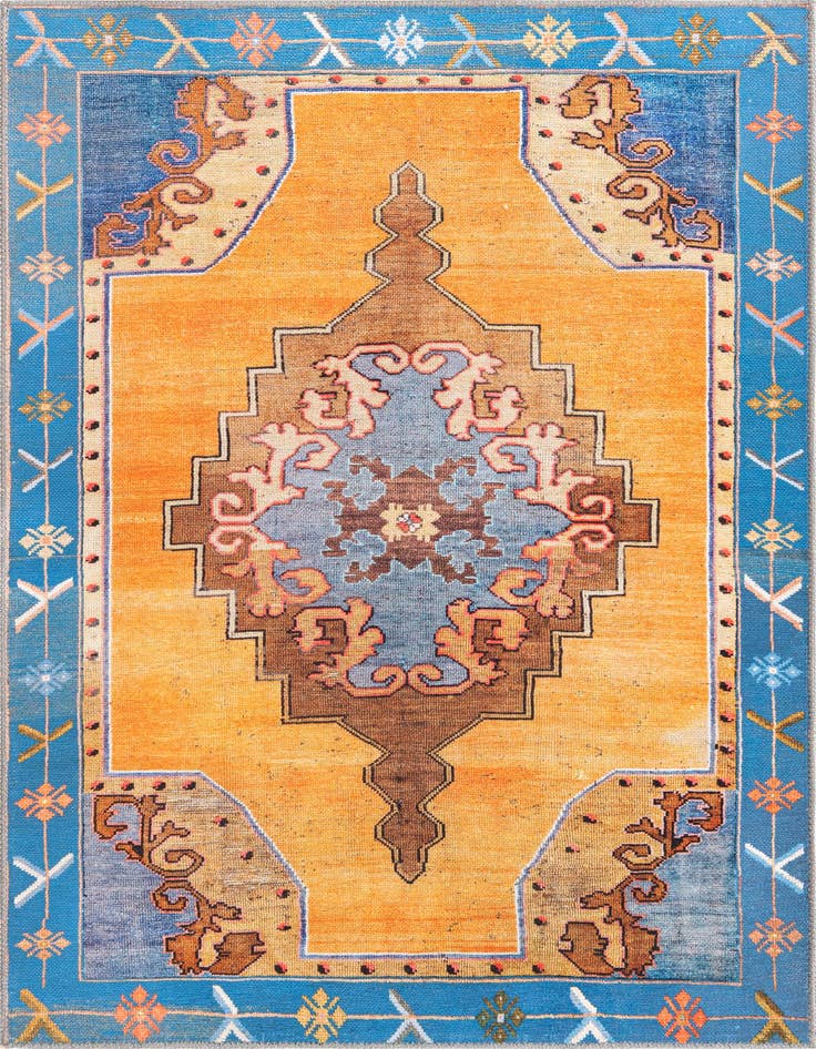 Detail image of 3' 6 x 5' 6 Washable Timeless Rug