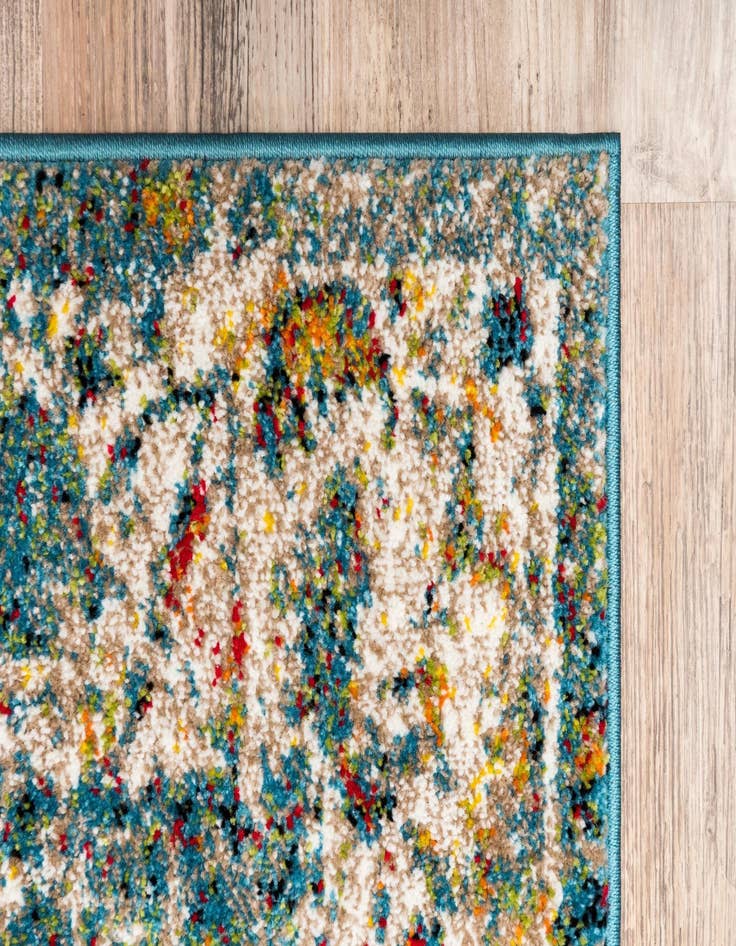 Detail image of 8' x 10' Venice Rug