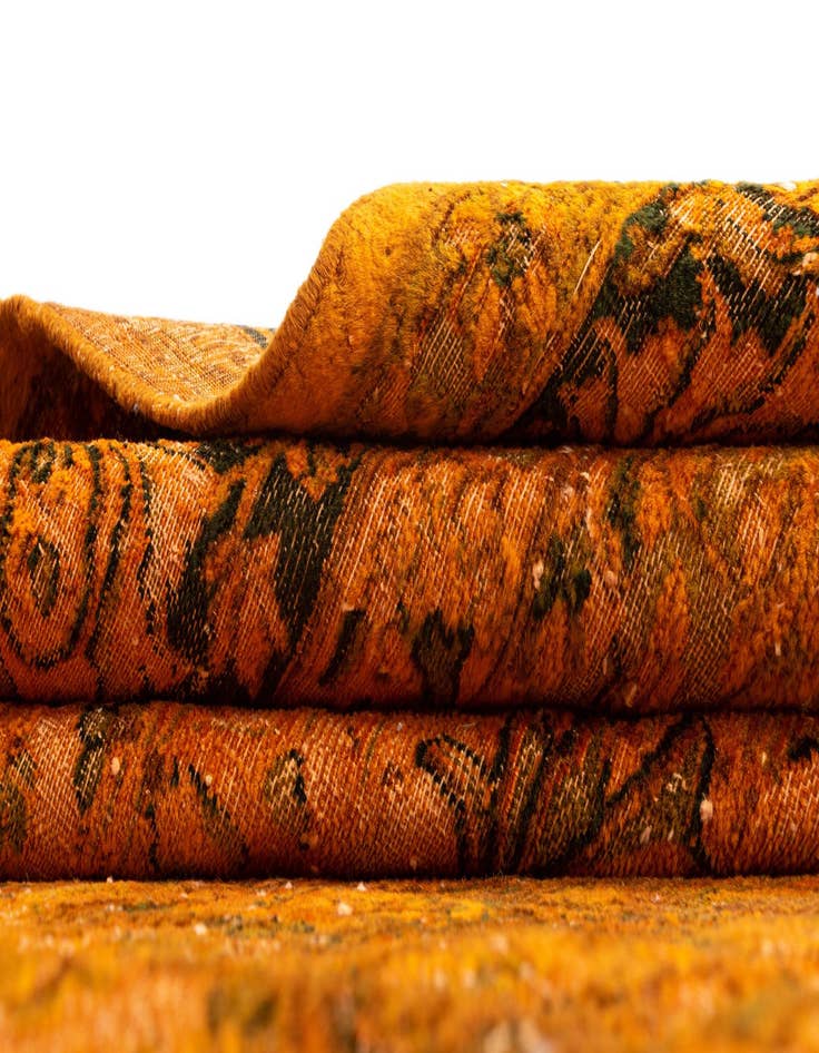 Detail image of 7' 11 x 11' 3 Vintage Royal Wool Rug