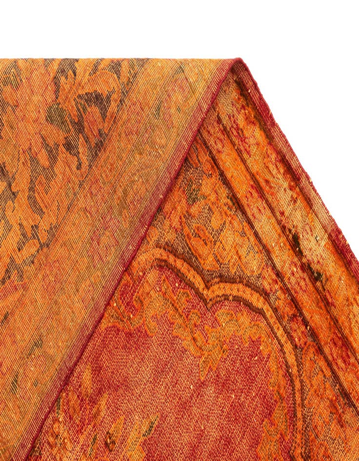 Detail image of 7' 9 x 11' 5 Vintage Royal Wool Rug