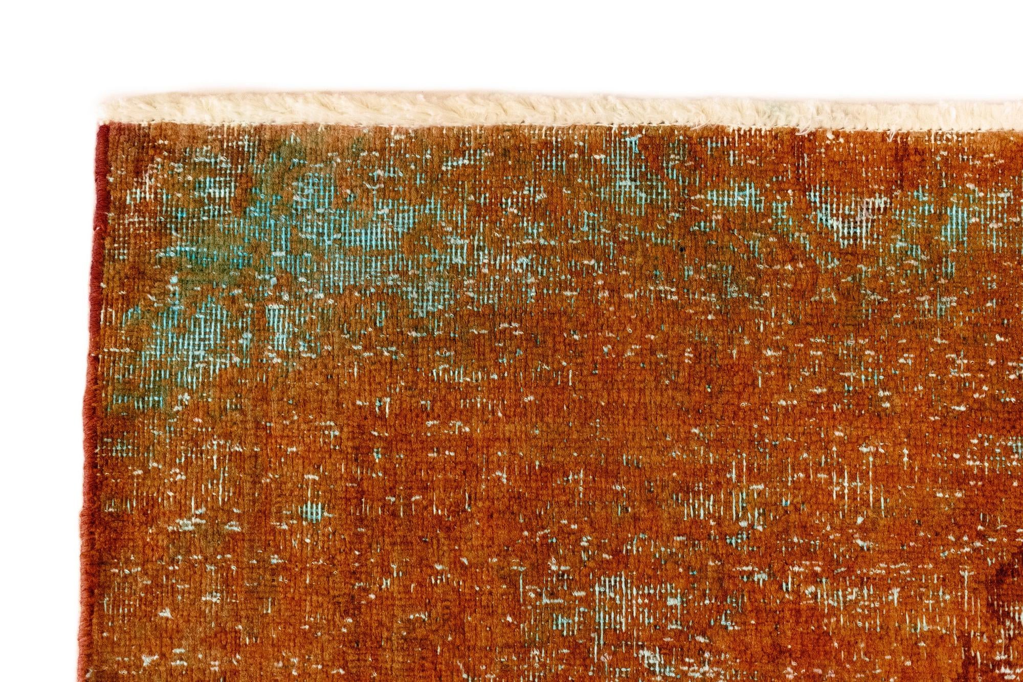 7' 9 x 10' 8 Vintage Royal Wool Rug