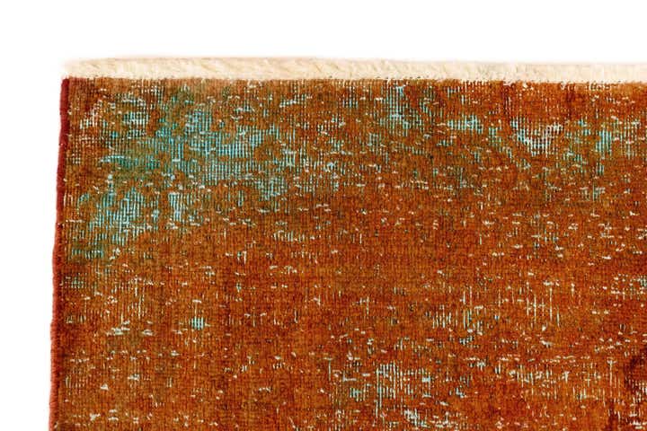 7' 9 x 10' 8 Vintage Royal Wool Rug