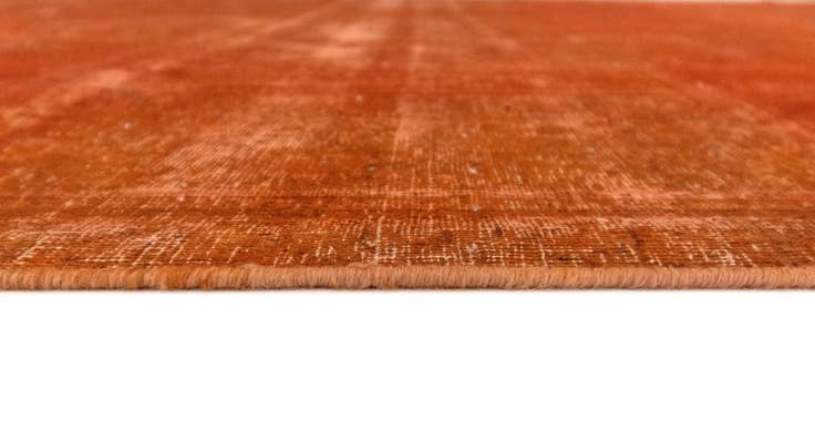 Detail image of 9' 7 x 14' 1 Vintage Royal Wool Rug