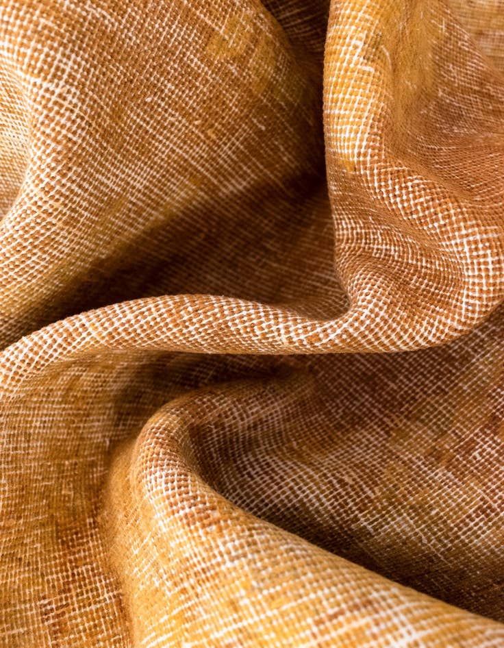 Detail image of 9' 7 x 13' 8 Vintage Royal Wool Rug