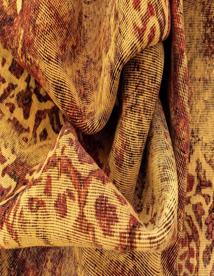 Detail image of 7' 4 x 10' 10 Vintage Royal Wool Rug