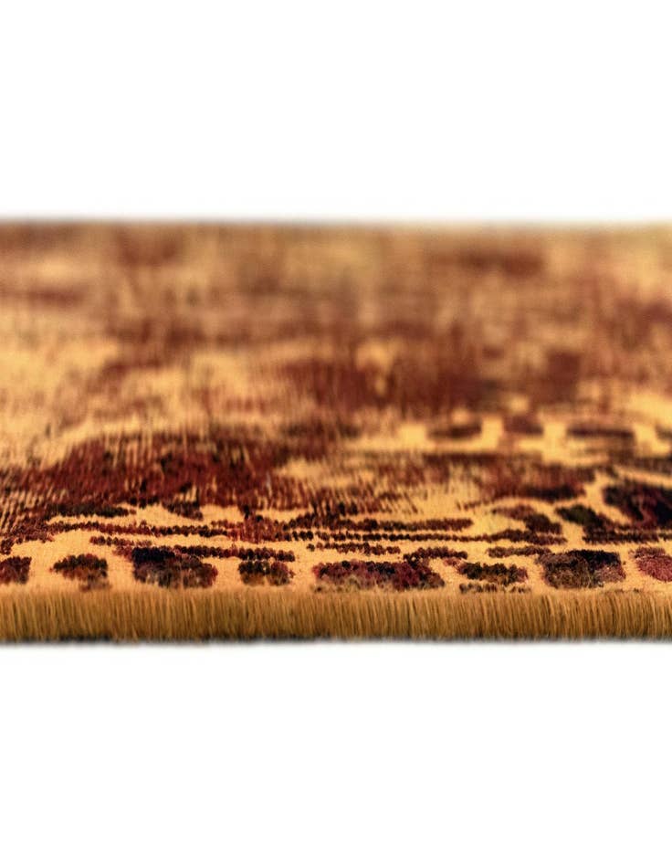 Detail image of 7' 4 x 10' 10 Vintage Royal Wool Rug