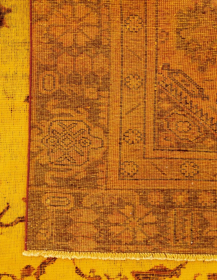 Detail image of 7' 3 x 10' 6 Vintage Royal Wool Rug