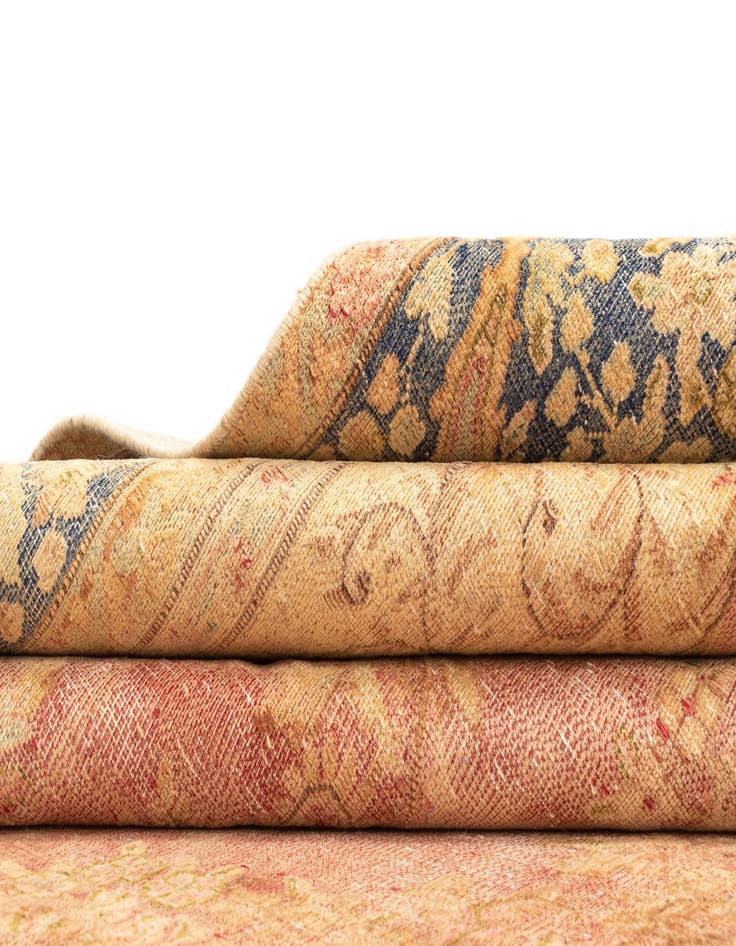 Detail image of 9' 5 x 13' 9 Vintage Wool Rug