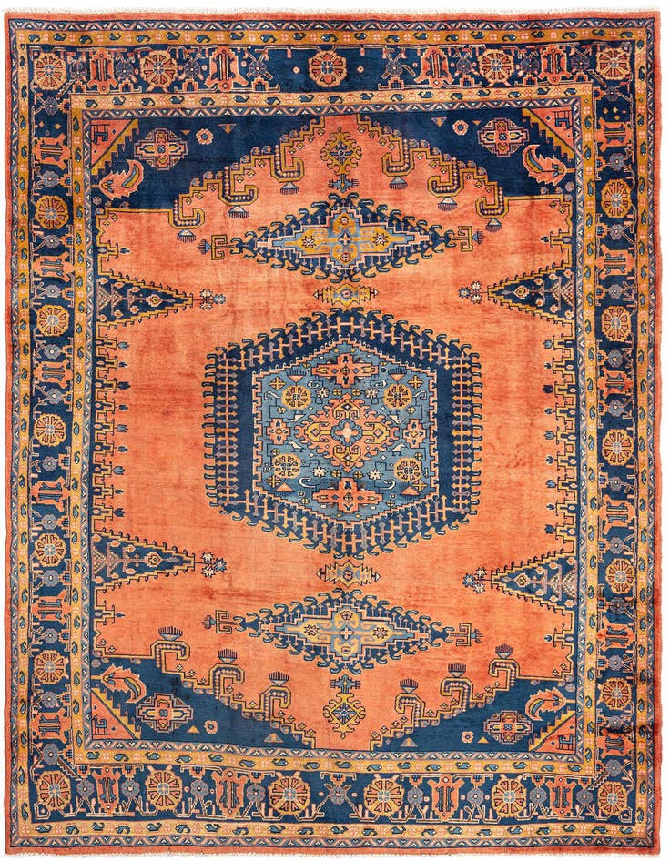 Detail image of 7' 1 x 11' 4 Viss Wool Rug