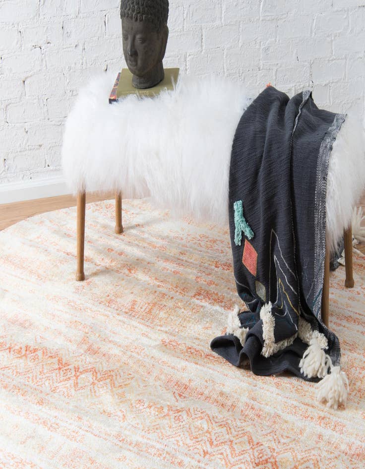 Detail image of 8' x 8' Apollo Round Rug