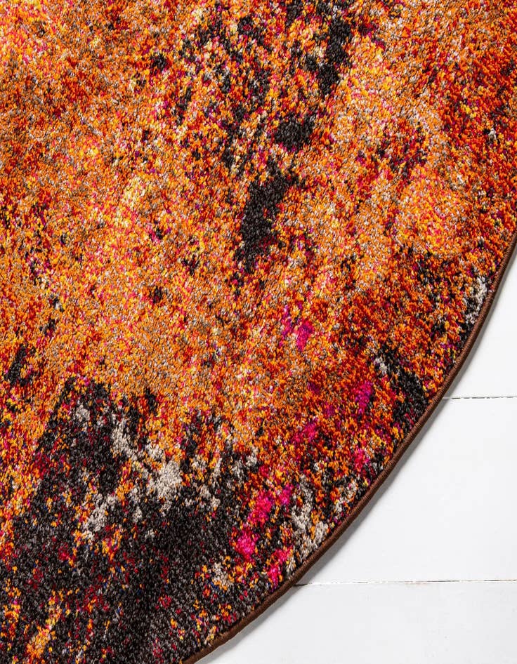 Detail image of 8' x 8'  Washable Casablanca Round Rug