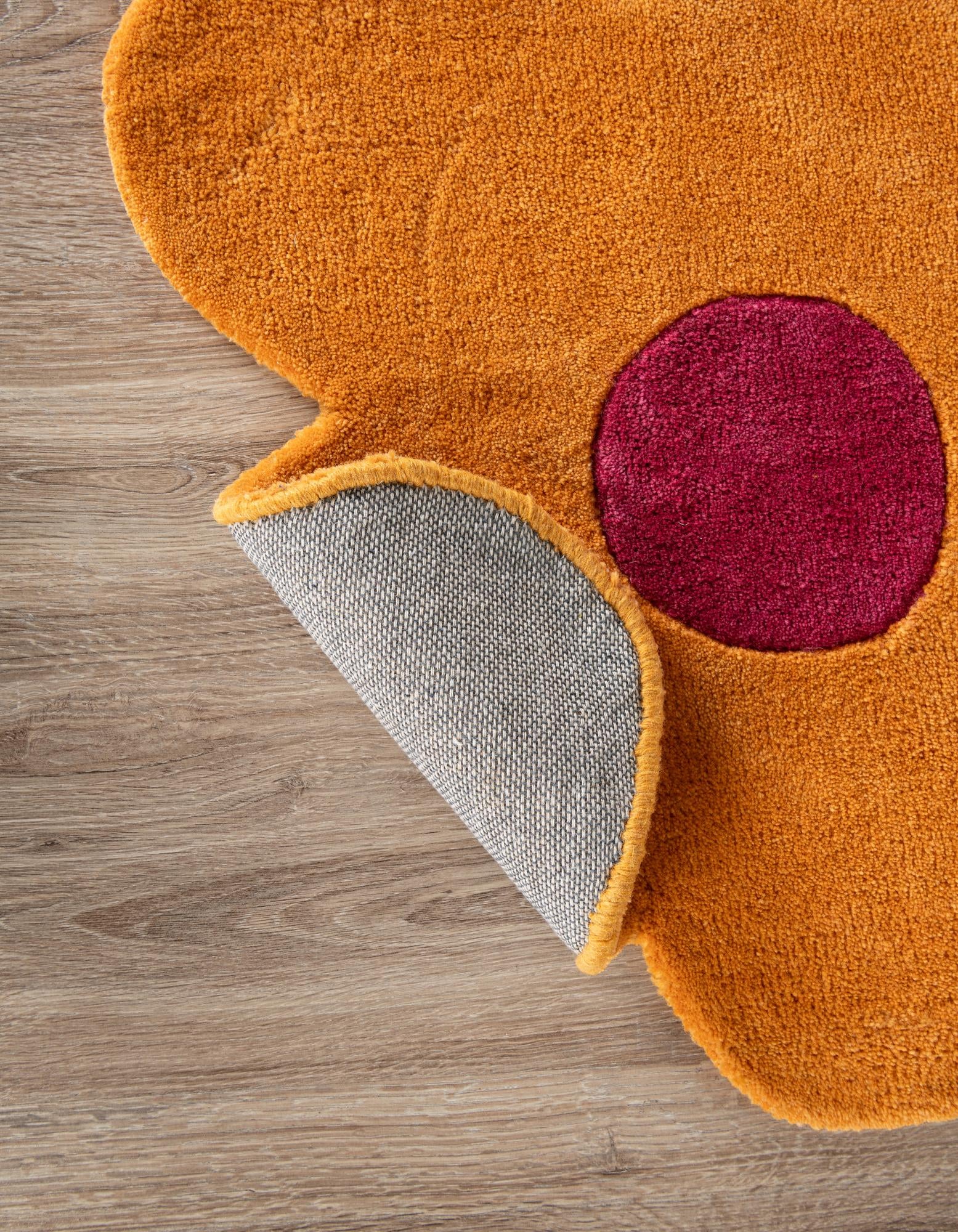 4' 1 x 4' 1 Happy Rugs Funky Flower Wool Round