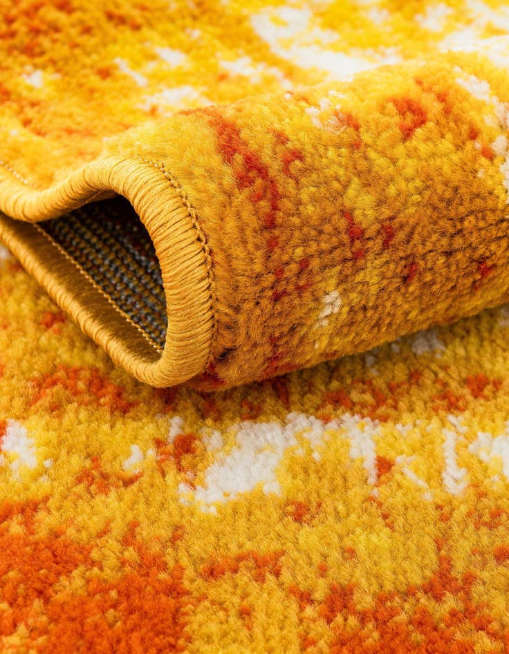 Detail image of 7' x 7' Monaco Round Rug