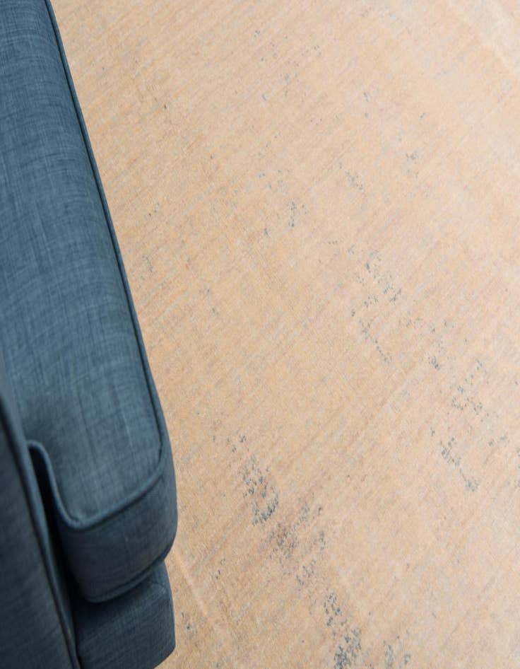 Detail image of 8' x 8' Solaris Round Rug