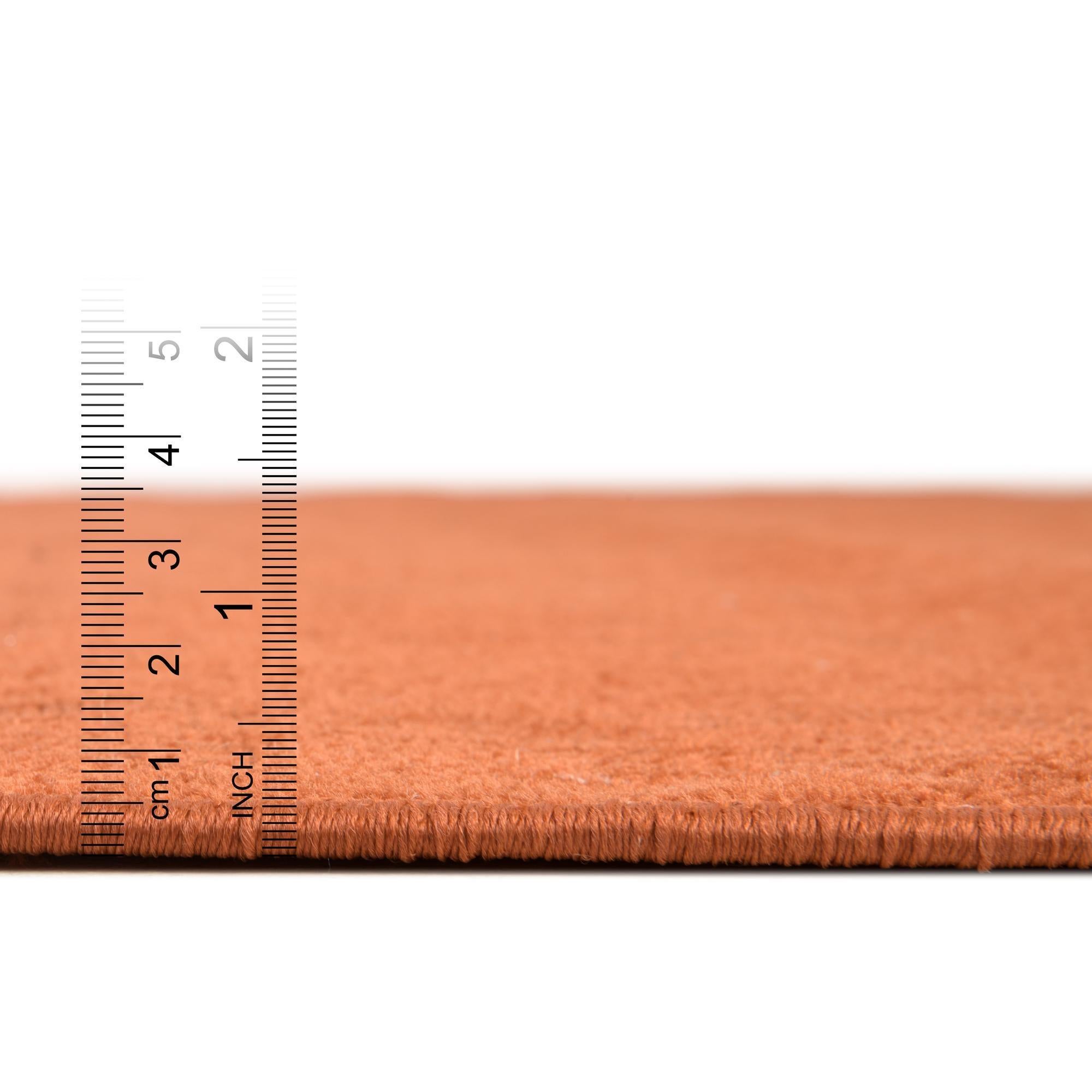 5' 3 x 5' 3 Valencia Round Rug