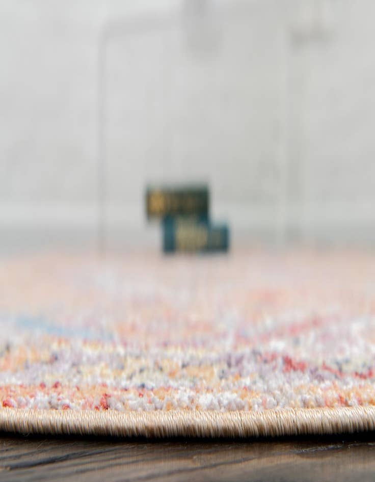 Detail image of 3' 3 x 3' 3 Williamsburg Round Rug