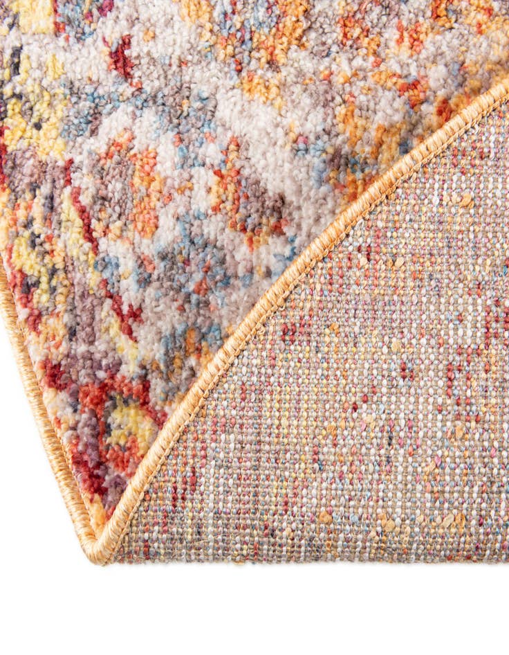 Detail image of 3' 3 x 3' 3 Williamsburg Round Rug