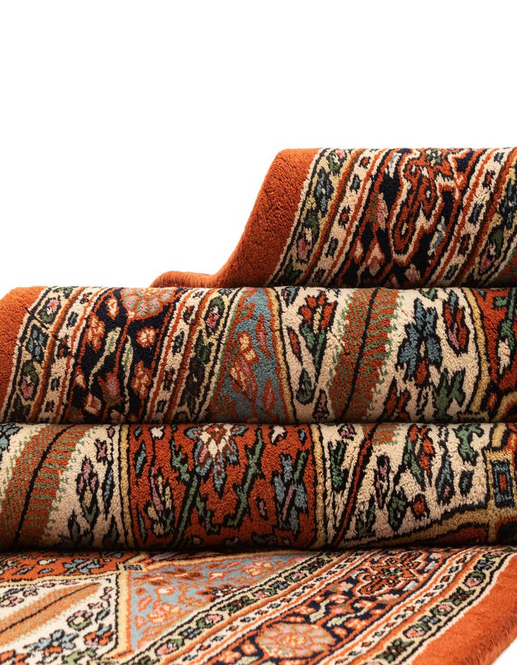 Detail image of 5' 4 x 11' 5  Hand Knotted Bakhtiar Wool Runner Rug