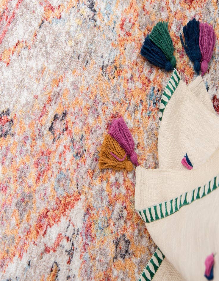 Detail image of 2' 7 x 8' 2 Brooklyn Runner Rug