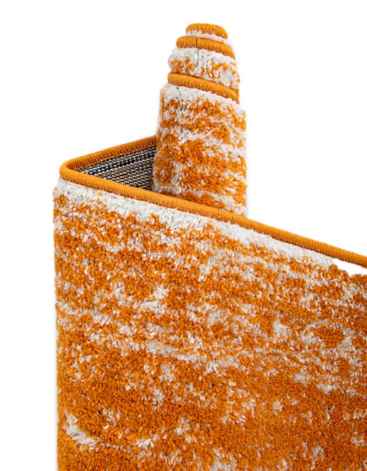 Detail image of 2' 7 x 12' Dover Runner Rug