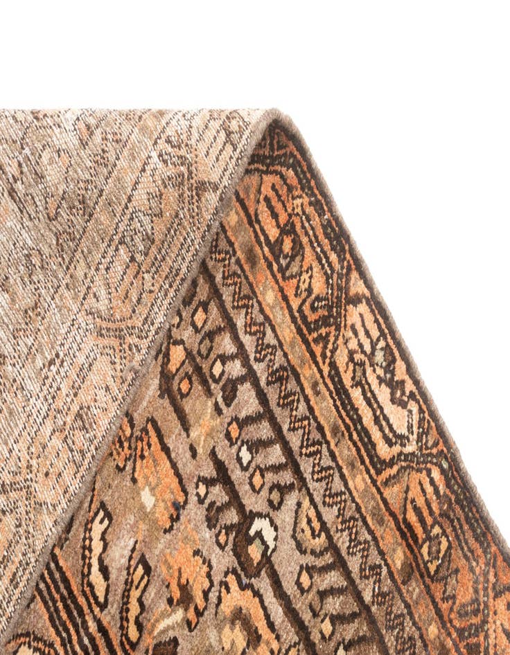 Detail image of 3' 4 x 9' 7 Hamedan Runner Rug