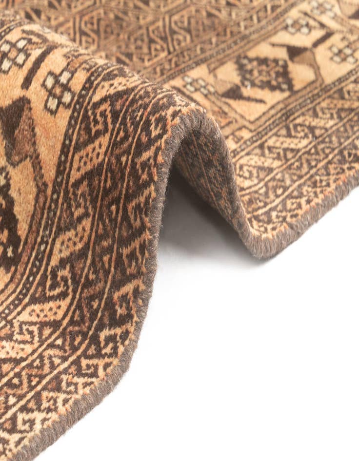 Detail image of 3' 1 x 6' 8 Hamedan Runner Rug