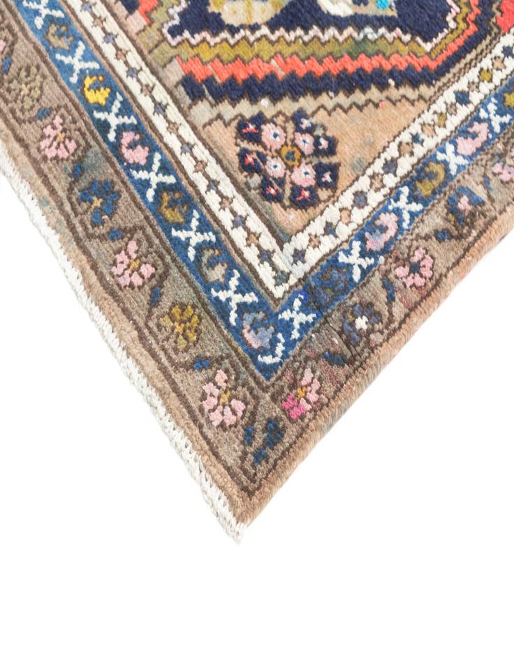 Detail image of 2' 7 x 10' 5 Hamedan Runner Rug