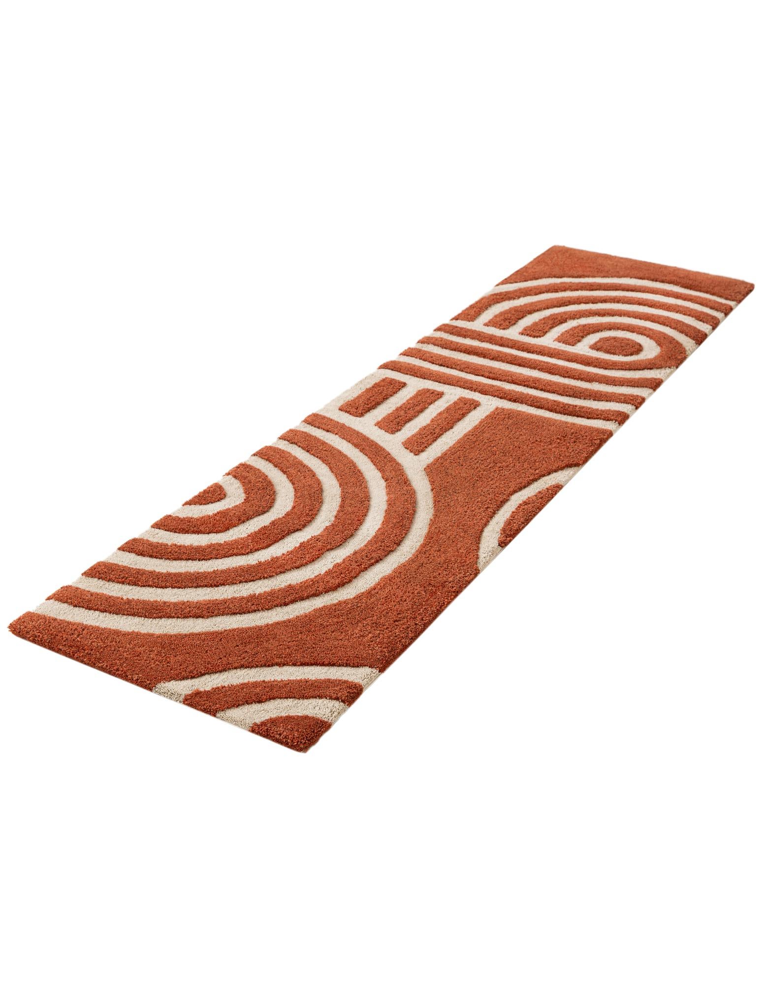 2' x 8' Handtufted Wool Runner Rug