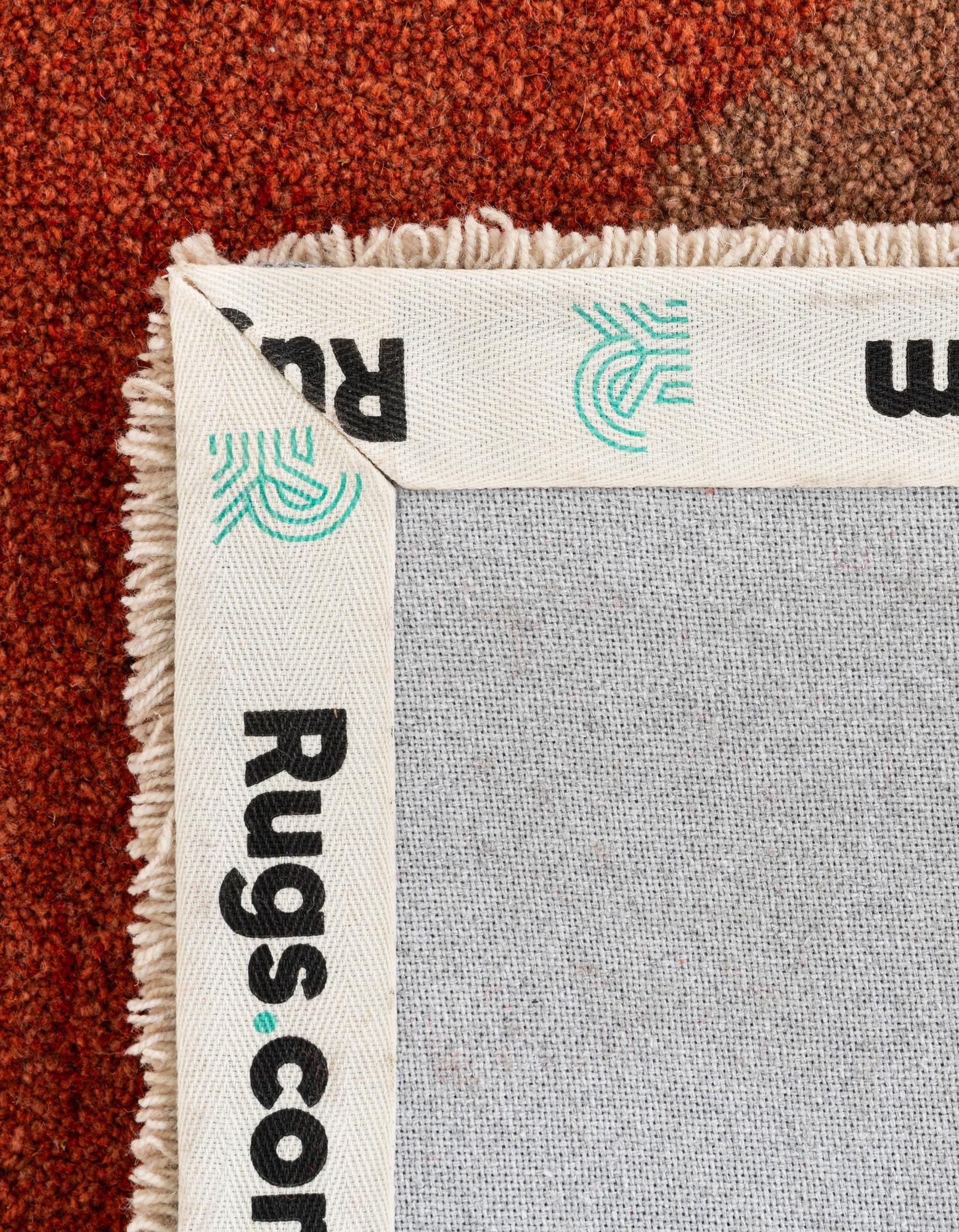 2' x 8' Handtufted Wool Runner Rug