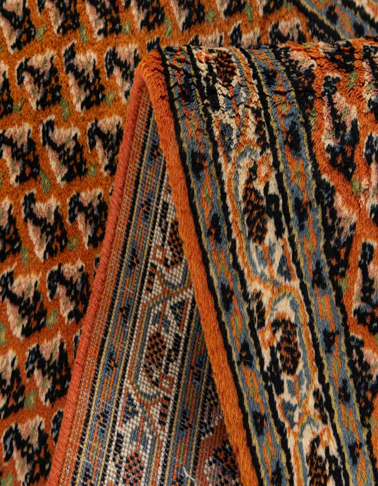 Detail image of 2' 4 x 4' 7  Hand Knotted Mir Wool Runner Rug