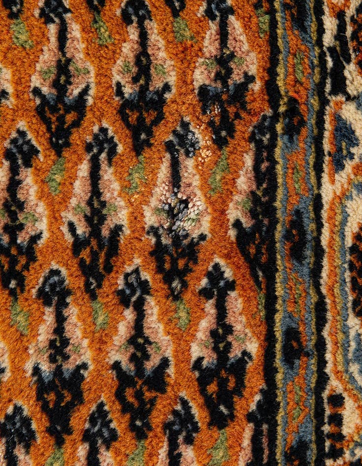 Detail image of 2' 4 x 4' 7  Hand Knotted Mir Wool Runner Rug