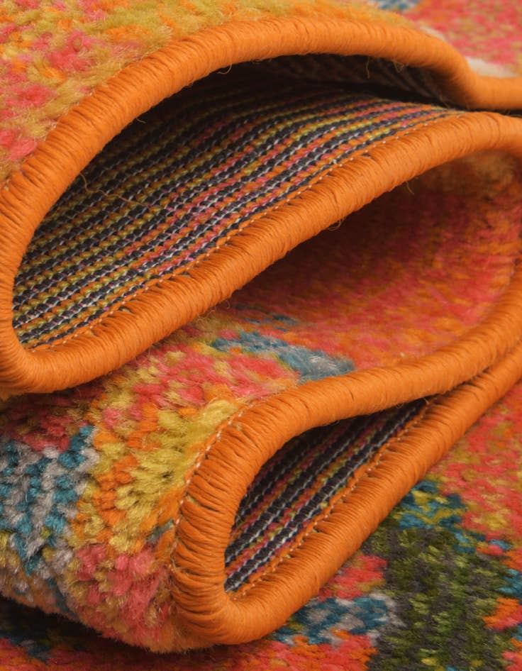 Detail image of 2' 7 x 10' Washable Sevilla Runner Rug