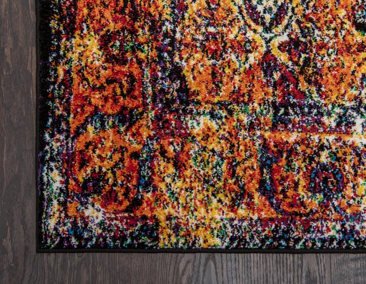 Detail image of 2' 7 x 10' Venice Runner Rug