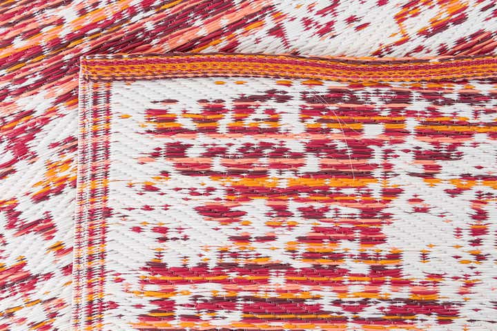 2' x 6' Easy-Clean Vista Breeze Indoor / Outdoor Runner Rug