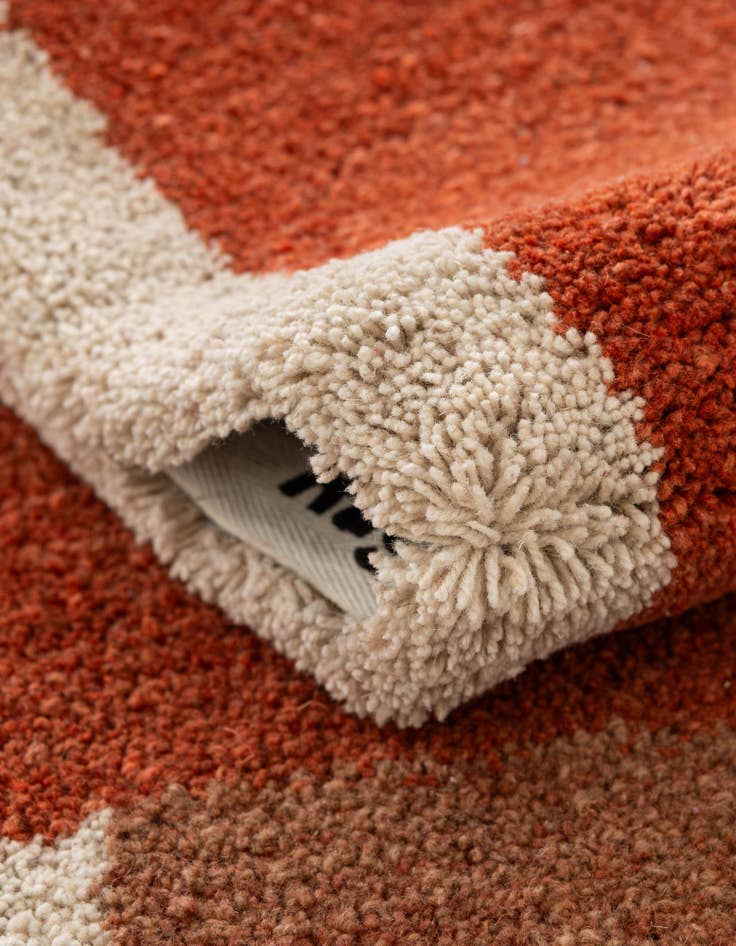 Detail image of 6' 1 x 6' 1 Handtufted Wool Square Rug