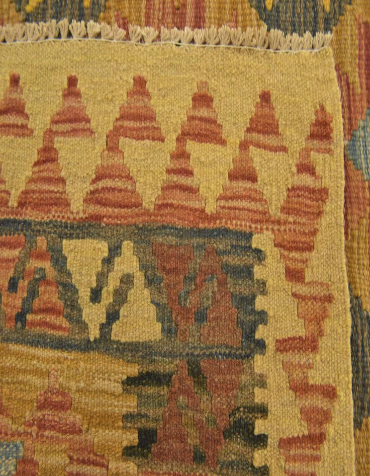 Detail image of 3' 2 x 3' 3  Hand Woven Kilim Maymana Wool Square Rug