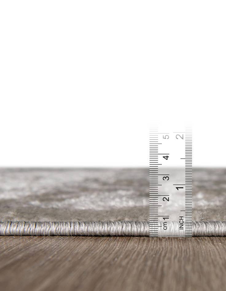 Detail image of 7' 10 x 10' Oxford Rug