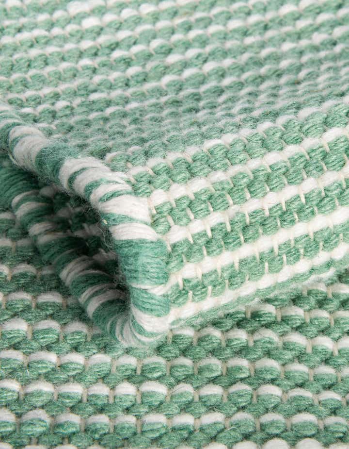 10' x 14' 1 Easy-Clean Jill Zarin Palm Springs Indoor / Outdoor Rug