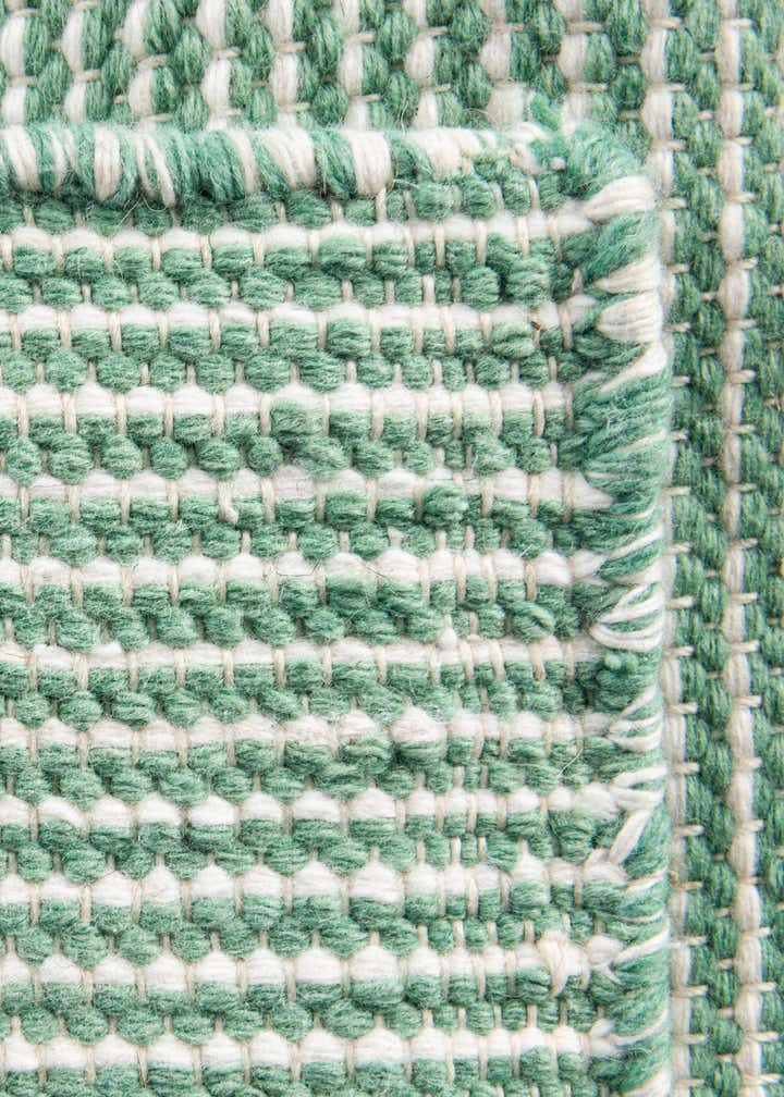 2' 2 x 3' 1 Easy-Clean Jill Zarin Palm Springs Indoor / Outdoor Rug