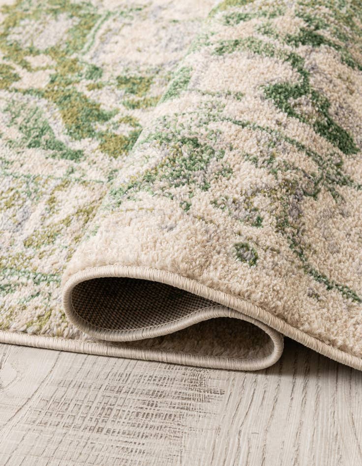 Detail image of 8' x 8' Madeline Vintage Square Rug