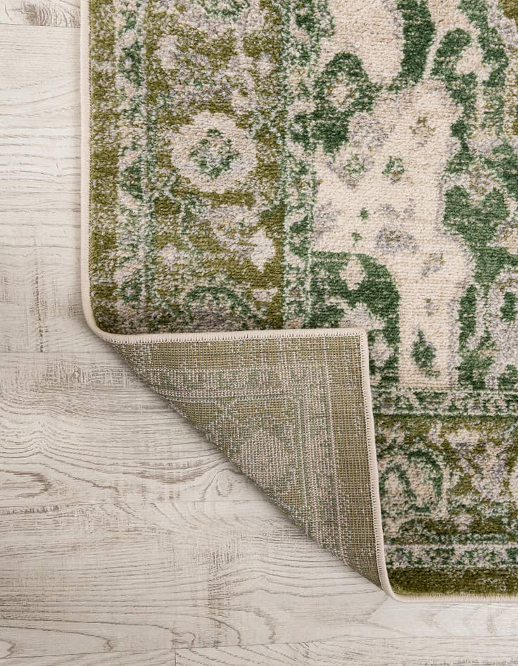Detail image of 8' x 8' Madeline Vintage Square Rug