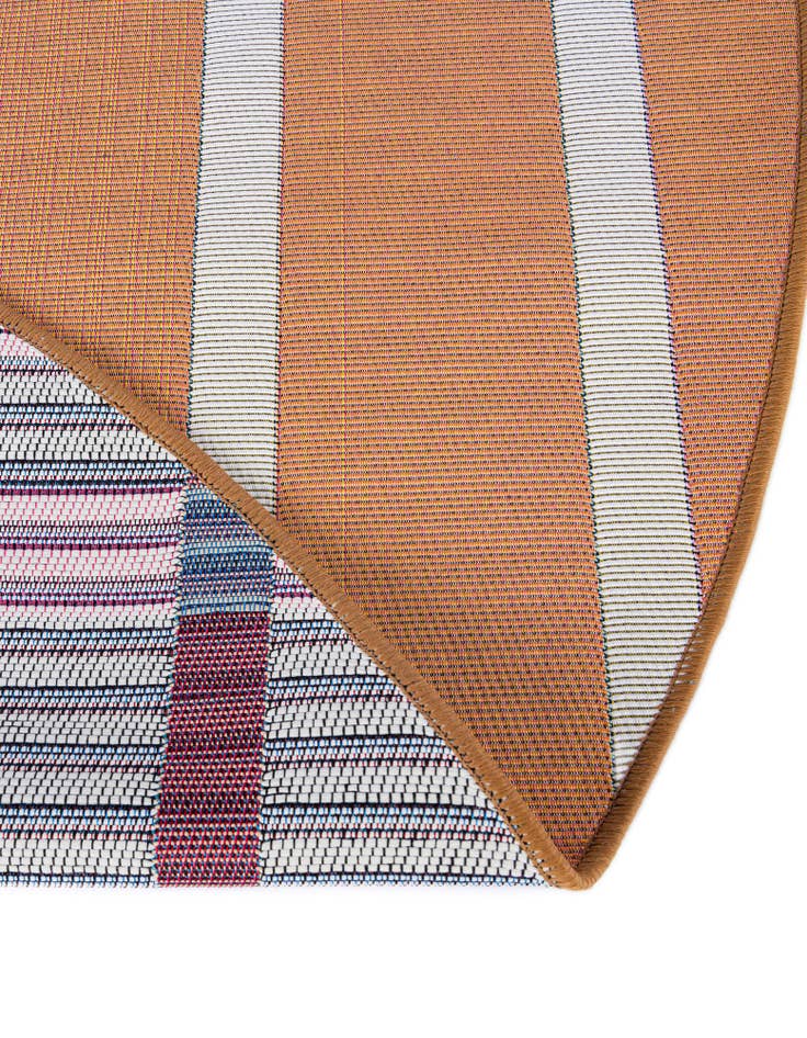 Detail image of 3' x 3' Washable Ribbon Indoor / Outdoor Round Rug