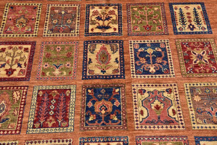 5' 5 x 8' Hand Knotted Ariana Ziegler Rug