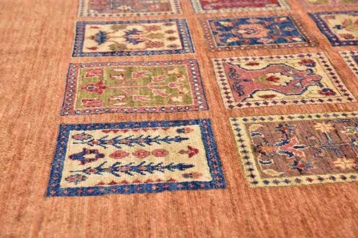 5' 5 x 8' Hand Knotted Ariana Ziegler Rug