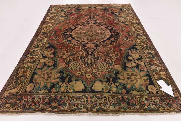 6' 9 x 9' 8 Hand Knotted Bakhtiar Persian Wool Rug